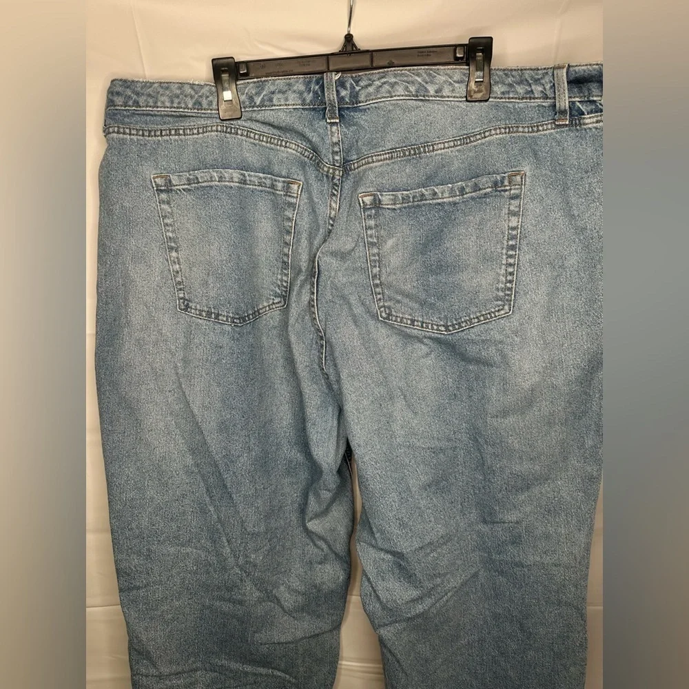 Women 22 High-Rise Straight Jeans - Universal Thread Button Up - Picture 3 of 13